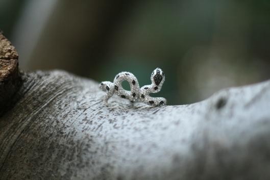 bague argent serpent