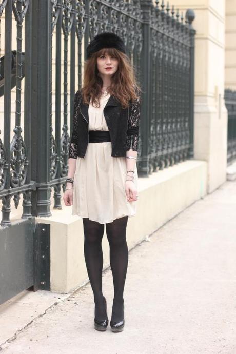 look robe blanche perfecto noir