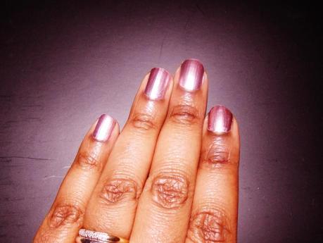 Le vernis métal Kiko voit la vie en rose DSCN1259