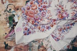 foulard-carre-fleur-paris-france-chales.jpg