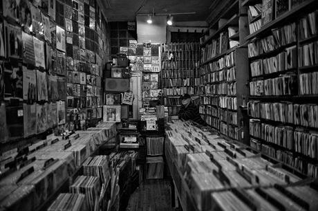 carmine-street-black-and-white-bookshop