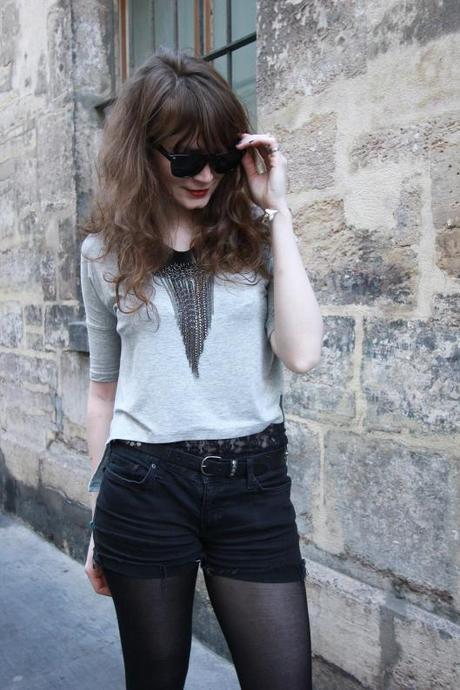 look noir gris