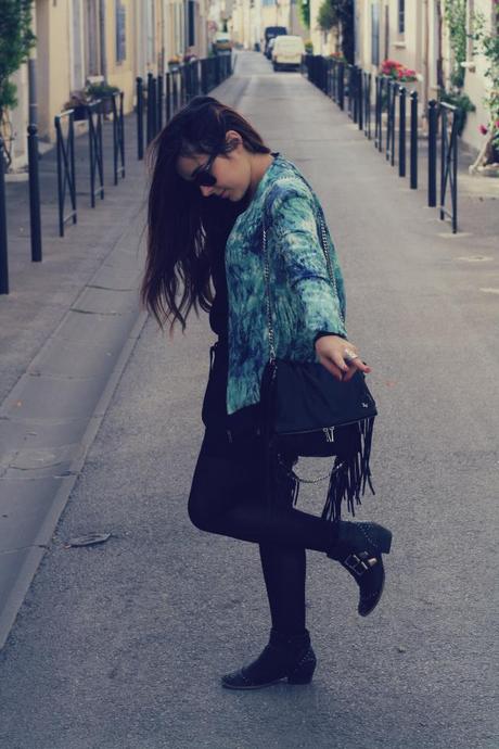 Veste - American Vintage Top - Mango Short - Zara Sac - Zadig&Voltaire Chaussures - André Lunettes de soleil - Ray Ban Bagues- Taïnoti Montpellier Bracelet - Bijoux Chérie 