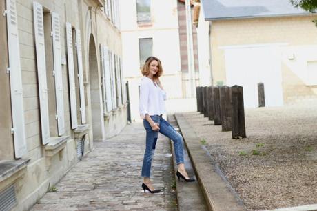 blouse blanche et jean