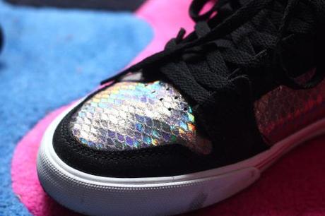 sneakers holographique