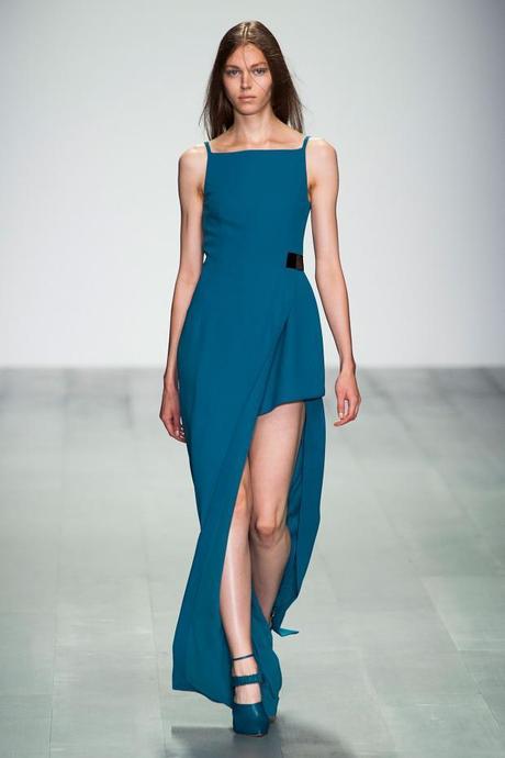 Fashion Week London 2015 PE : Marios Schwab