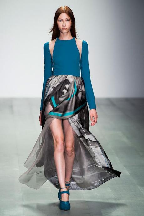 Fashion Week London 2015 PE : Marios Schwab