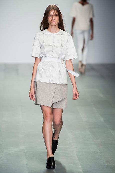 Fashion Week London 2015 PE : Marios Schwab