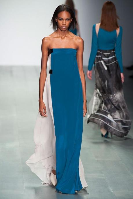 Fashion Week London 2015 PE : Marios Schwab