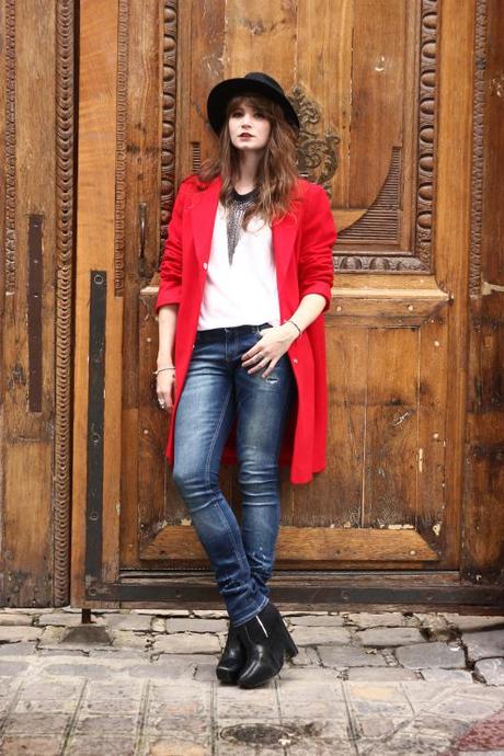 blogueuse manteau rouge