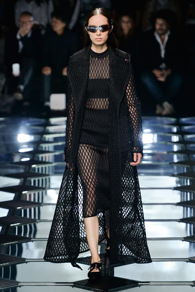 Fashion Week Paris 2015 PE : Balenciaga