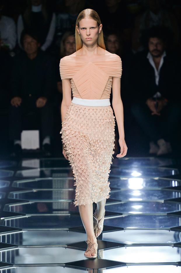 Fashion Week Paris 2015 PE : Balenciaga