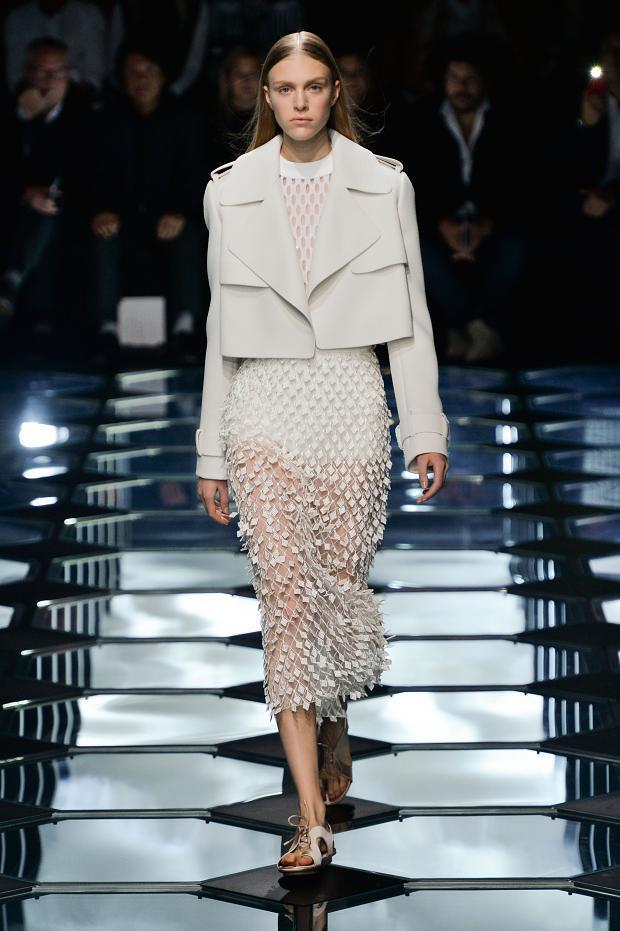 Fashion Week Paris 2015 PE : Balenciaga