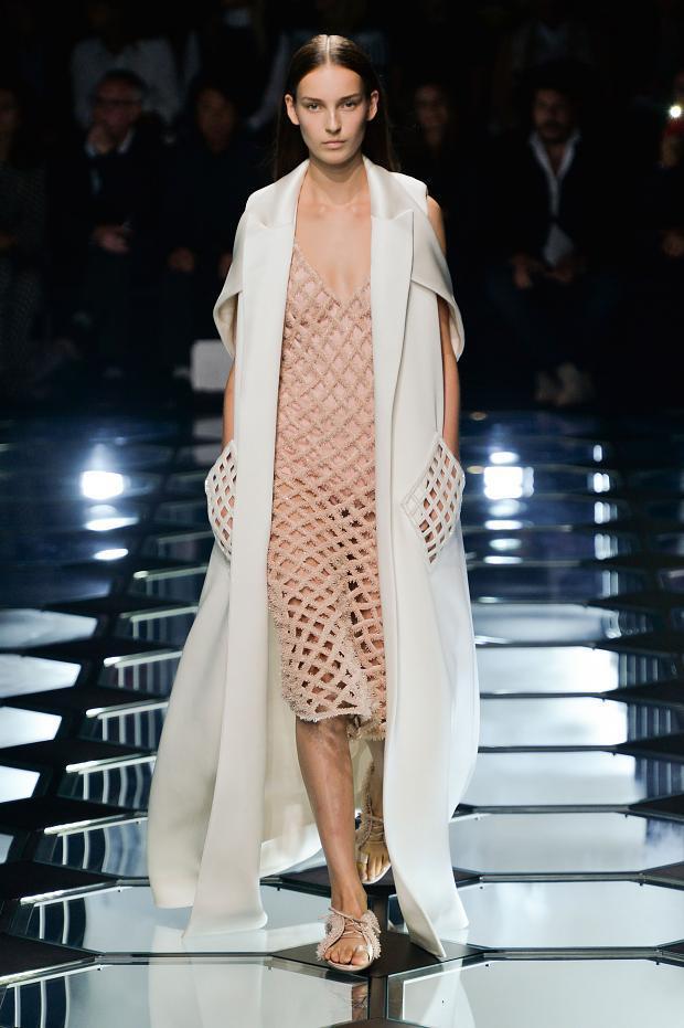 Fashion Week Paris 2015 PE : Balenciaga