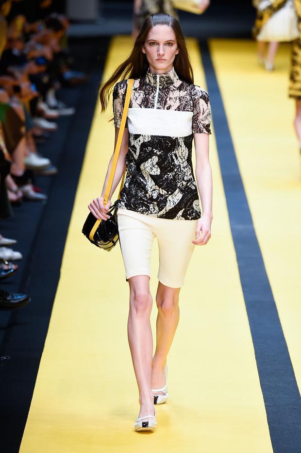 Fashion Week Paris 2015 PE : Carven