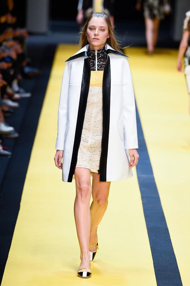 Fashion Week Paris 2015 PE : Carven