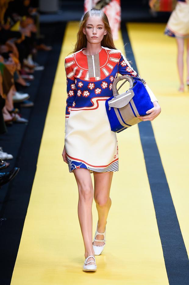 Fashion Week Paris 2015 PE : Carven