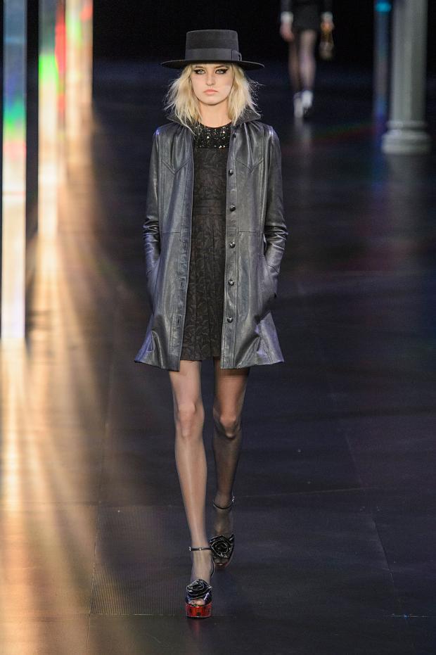 Fashion Week Paris 2015 PE : Saint Laurent