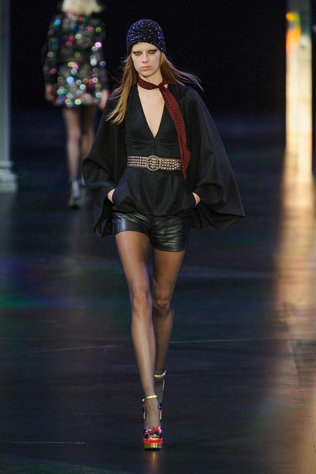 Fashion Week Paris 2015 PE : Saint Laurent