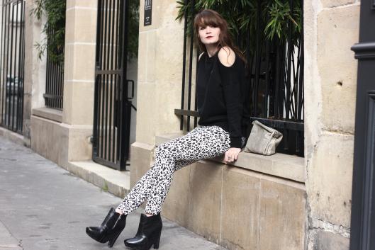 look slim leopard