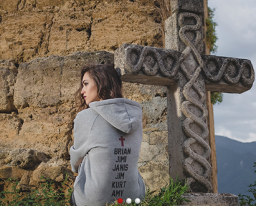 Deviens l’Ambassadrice de la marque Dark Sympathy