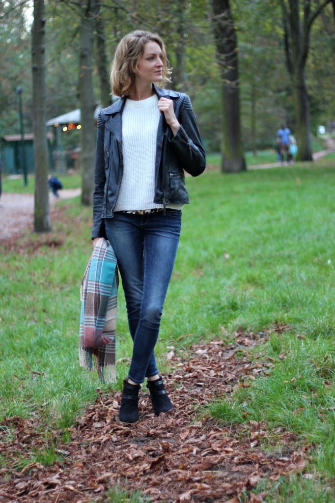 plaid pastel, jean zara, perfecto vintage, boots sézane