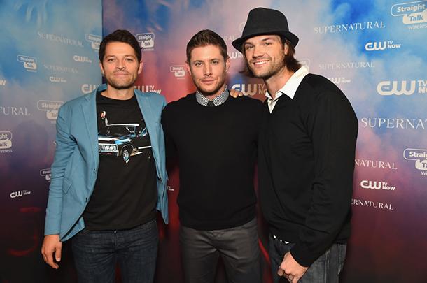 SUPERNATURAL : Jensen Ackles, Jared Padalecki and Misha Collins celebrating the show’s 200th episode