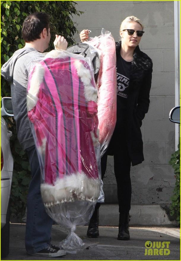 Exclusive... Dianna Agron Picks Up Her Dry Cleaning