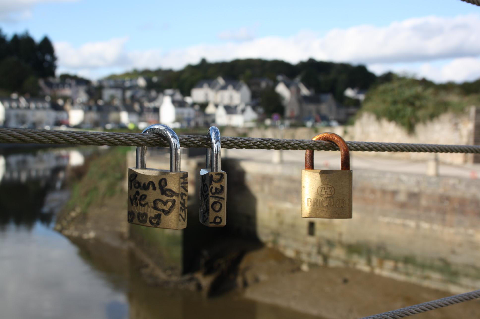 pont cadenas d'amour hennebont bretagne