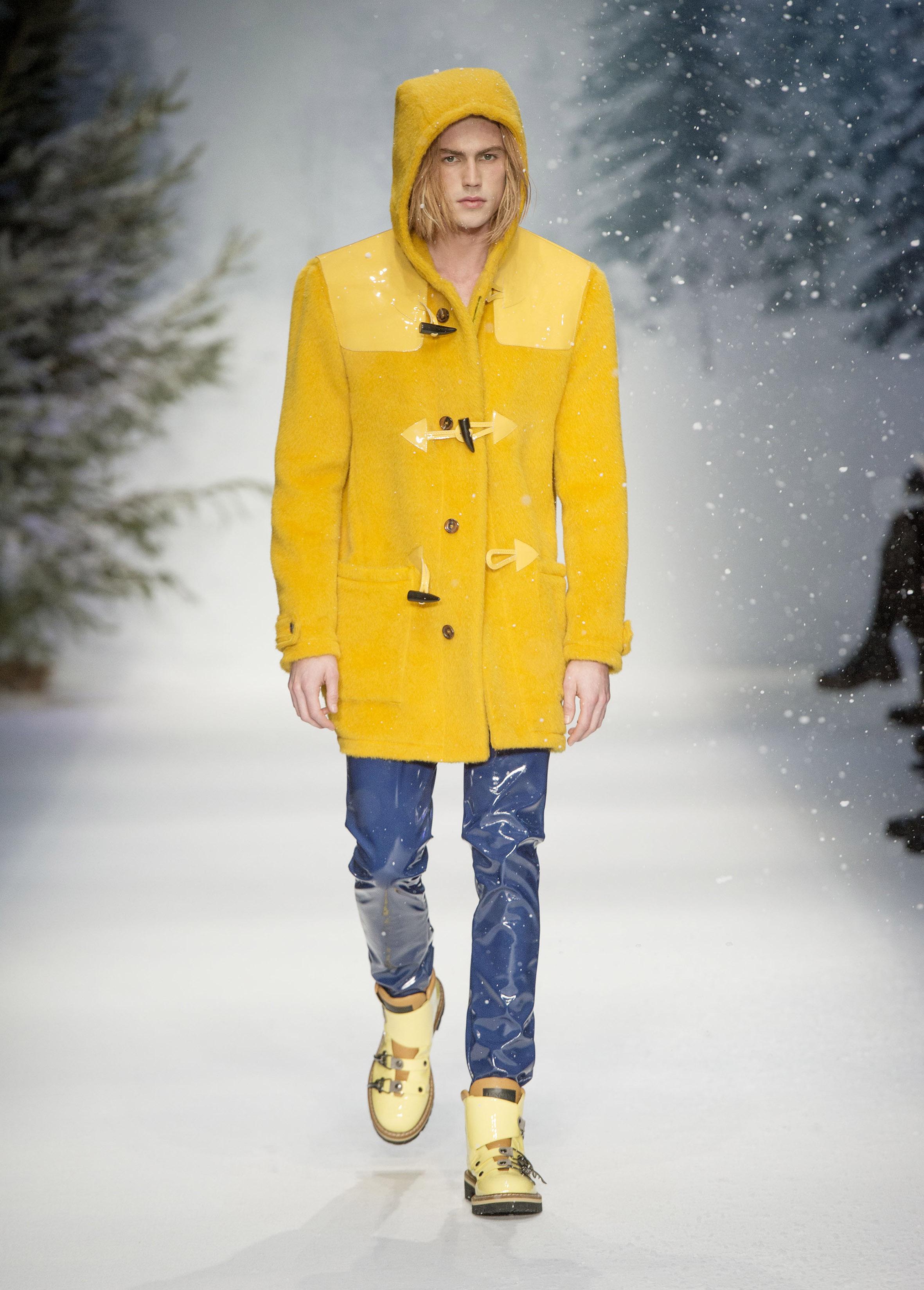 moschino-men-fashion-london-autumn-winter-2015