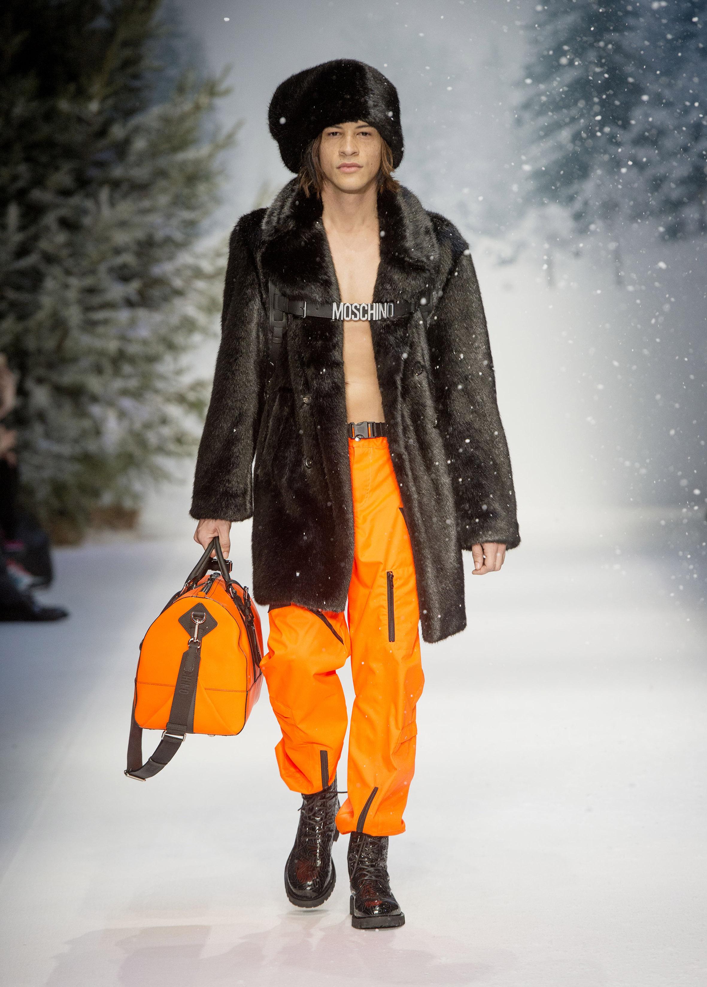 defile-moschino-mode-homme-fashion-week-londres-2015
