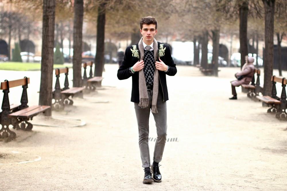 BLOG-MODE-HOMME_LOFT-Design-by-SWEATER_MIANSAI-Bracelet_POCHETTE-SQUARE-TIE_CLARKS-Shoes-UNIQLO-Scarf_PARIS-MENSFASHION biennale de la poésie