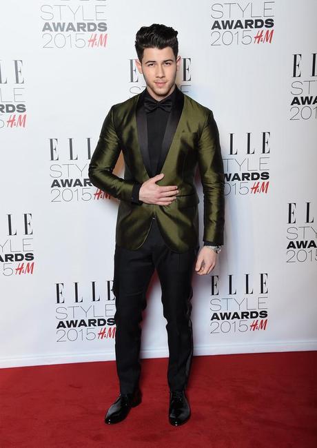 Nick-Jonas-Green-Dsquared2-Tuxedo-Suit-Elle-Style-Awards-February-2015-Photo