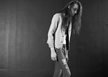 APRIL77, la saison Spring Summer 2015 sera androgyne.