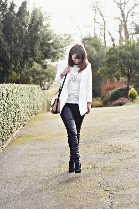 street-style-slim-cuir-chic-veromoda-vesteblanche-look-slim-cuir-veste-blanche-blog-mode-toulouse