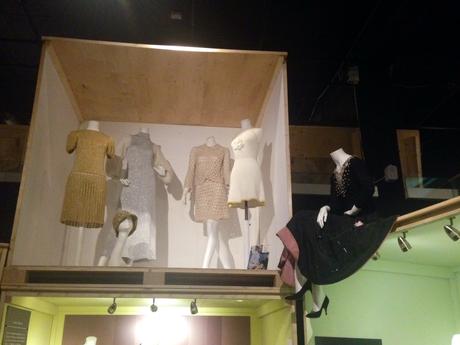 tricot-dore-argente-exposition-knitwear-fashion-textile-museum