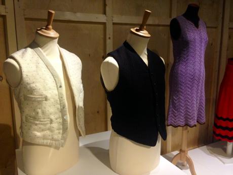 gilet-homme-maille-exposition-knitwear-fashion-textile-museum