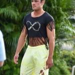 zac-efron-bloody-crop-top-04272015-lead01-675x900