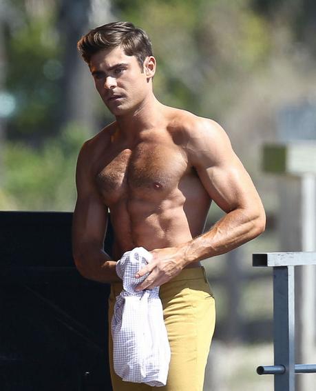 zac-efron-shirtless01