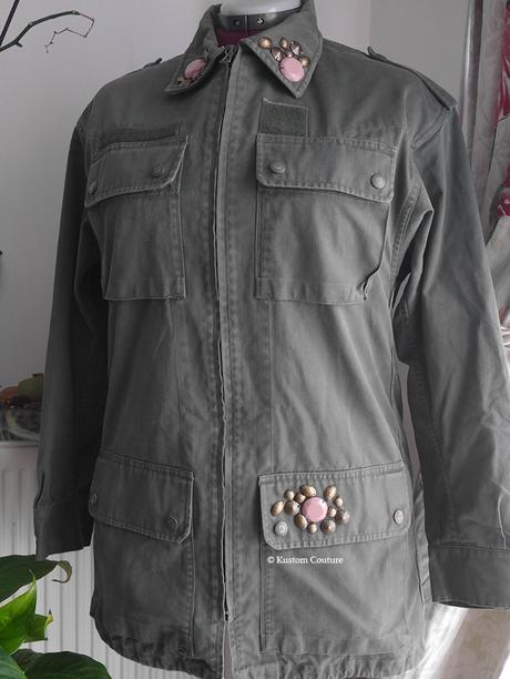 {DIY Veste} Veste militaire à bijoux