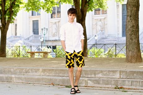 BLOG-MODE-HOMME_Kabuki-Uniqlo_Short_Brice-chemise-ananas-tenadance-fashion-preppy_sandales_Teva_Mensfashion