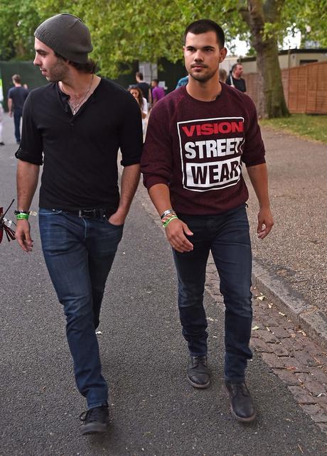 lautner-wirelessfestival-07032015-02-1600