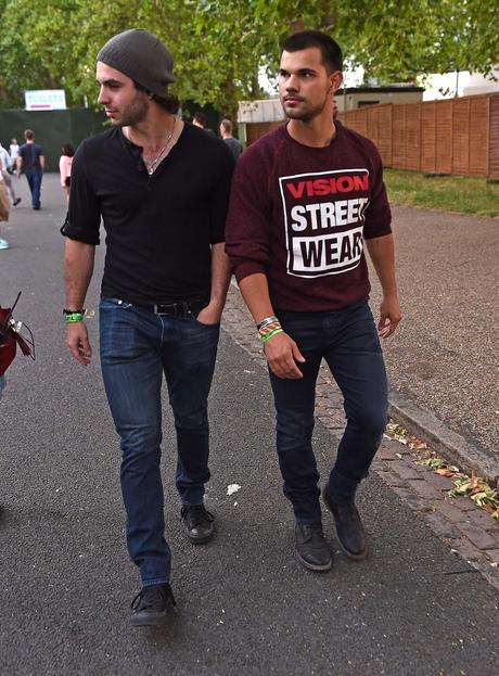 lautner-wirelessfestival-07032015-05-1600