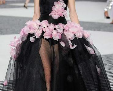Le Défilé Haute Couture Giambattista Valli Automne-Hiver 2015 2016