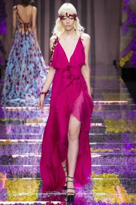 Le Défilé Haute Couture Atelier Versace Automne-Hiver 2015