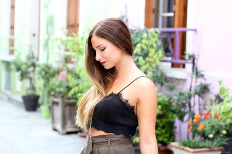 lace crop top fashion blog