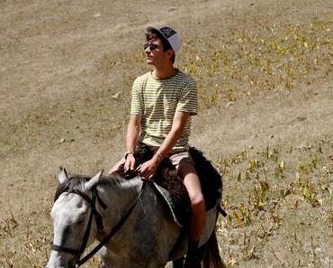 Song Kul - Kyzyl Oi ◊ Kyrgyzstan