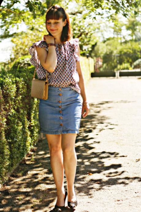 look-jupe-en-jean-boutonnee-blouse-paul-and-joe-sister-street-style-blog-de-mode