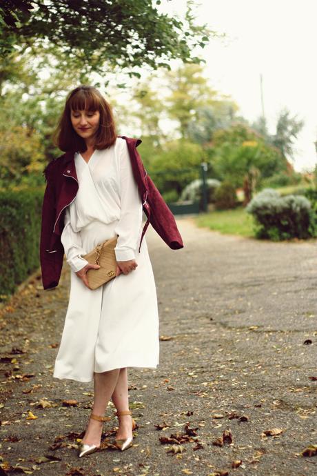 look-blanc-jupe-perfecto-franges-chanel-sac-look-vintage