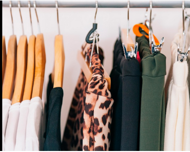Louer sa garde robe: bonne ou mauvaise idée?